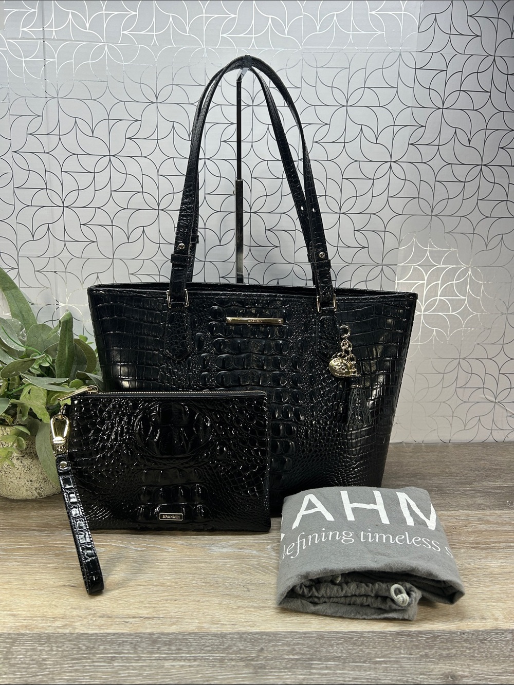 Brahmin black Black Croc-Texture Tote Bag with Gold Hardware